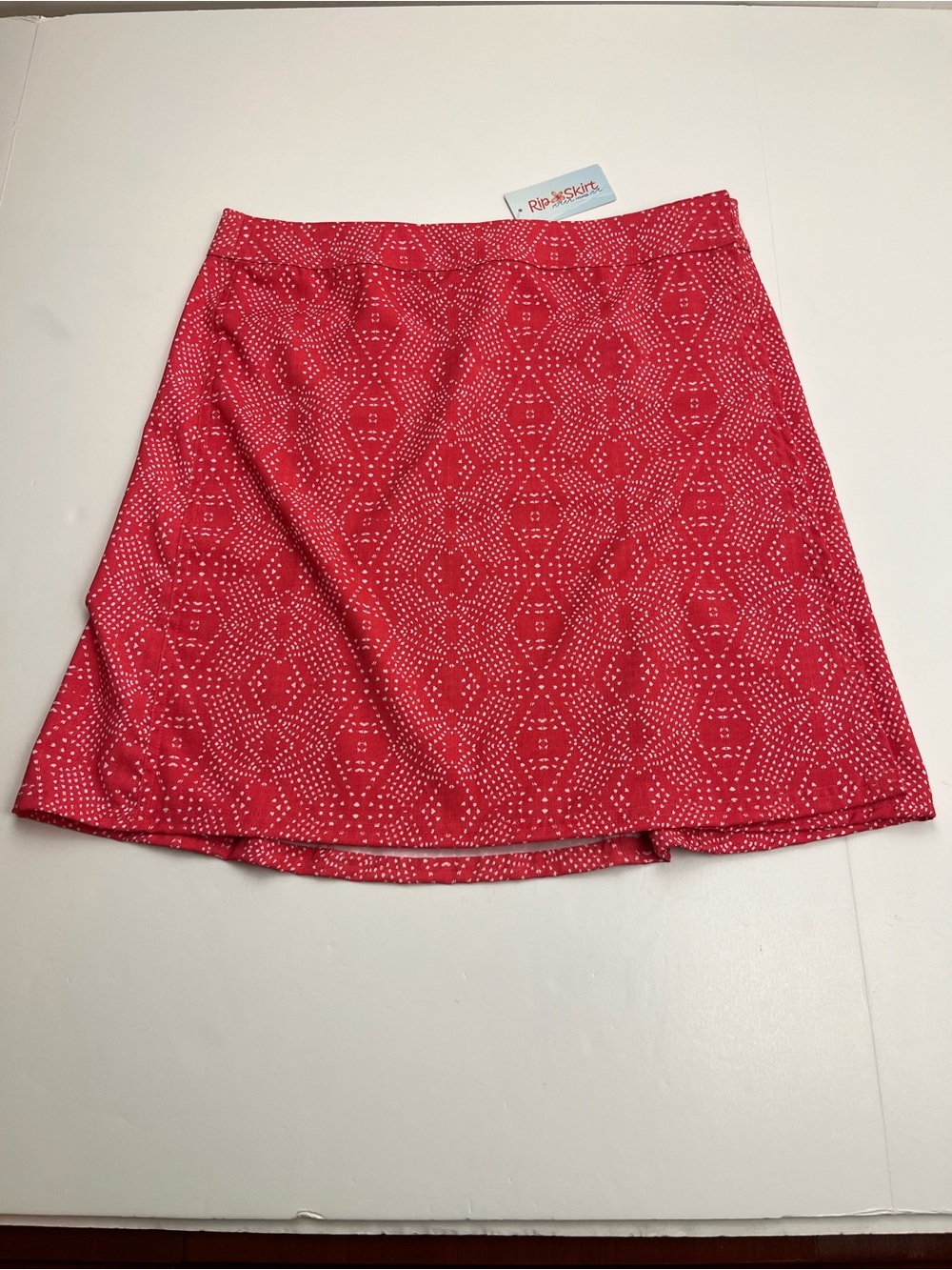 RipSkirt Hawaii Boho Teaberry Pink Red Skirt Hook & Loop Medium Vacation NEW